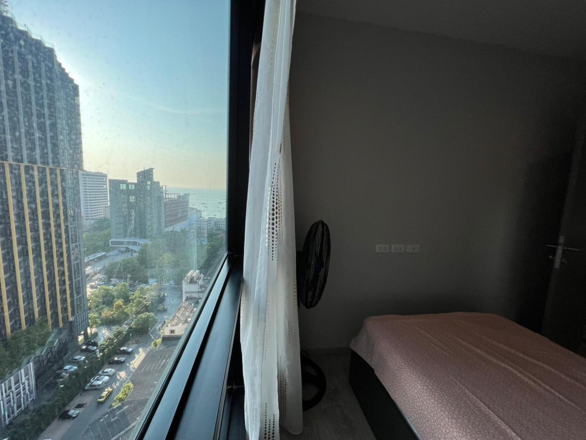 The Base Central Pattaya By Mickey Kültér fotó