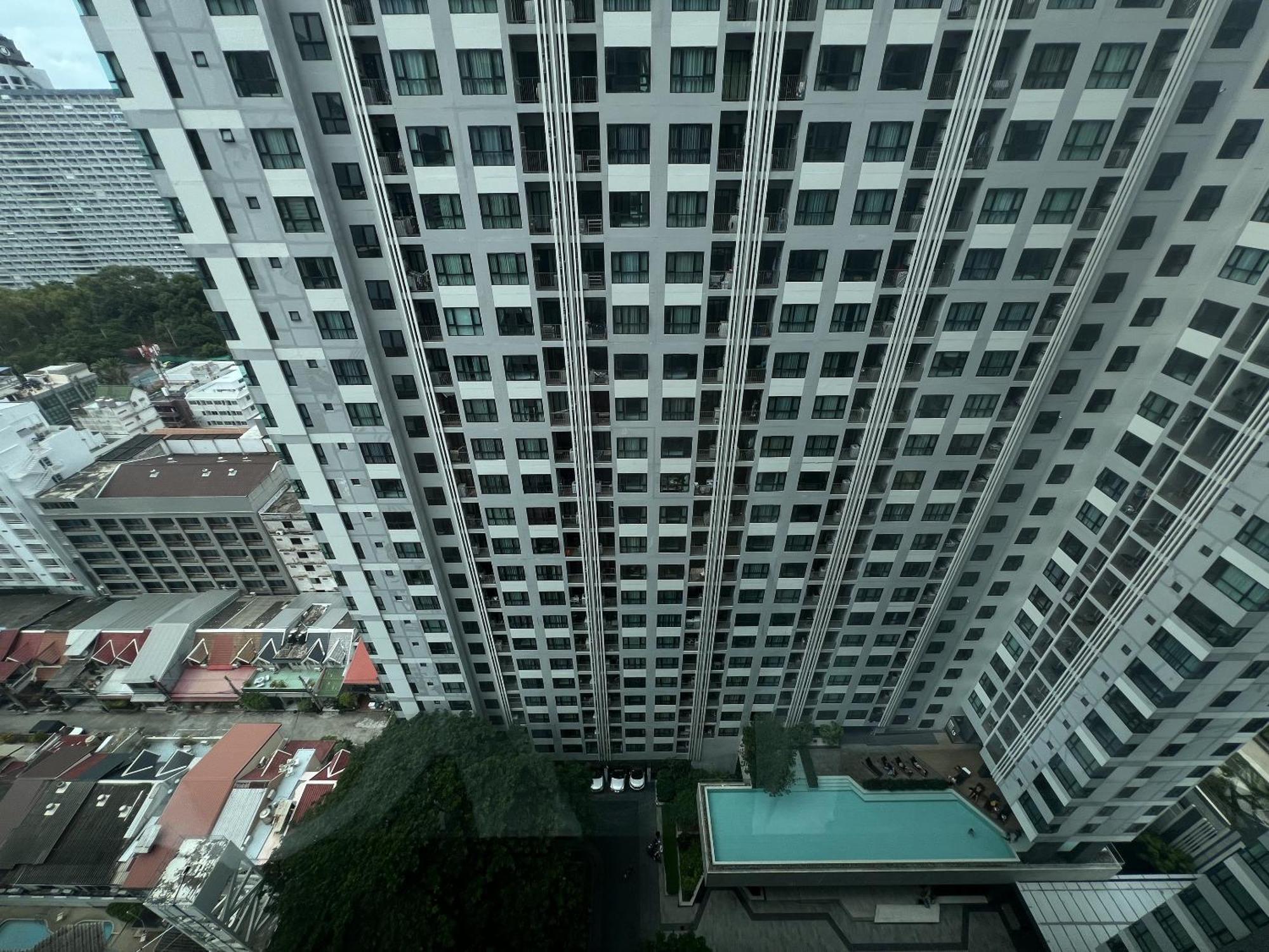 The Base Central Pattaya By Mickey Kültér fotó